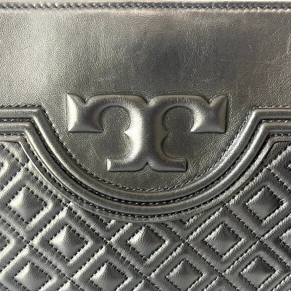 Tory Burch Fleming Quilted Leather Swingpack Crrossbody Shoulder Convertible Bag - Picture 3 of 10